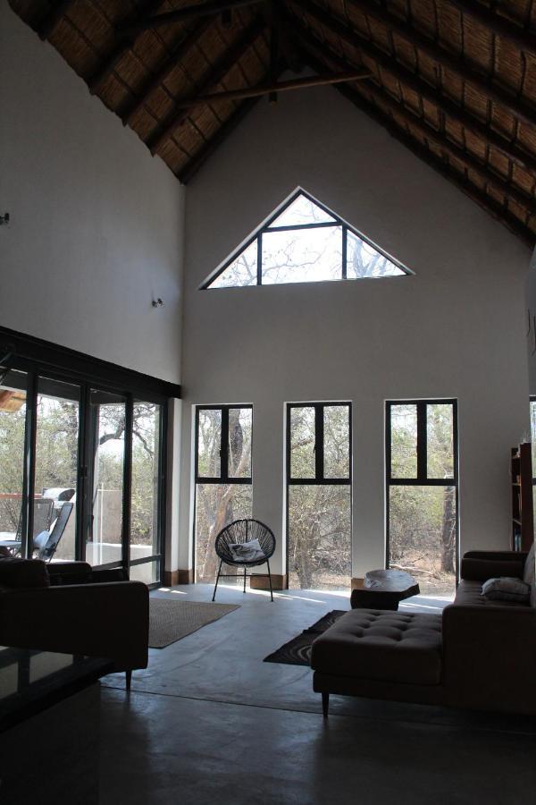 Marloth Park, Kruger Safari House - Solar Holiday home